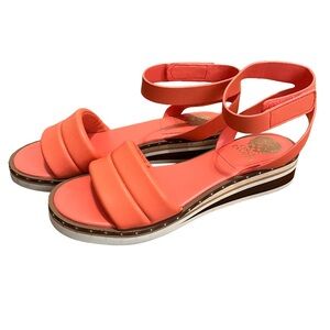 Vince Camuto Women’s 10W Coral Open Toe Low Wedge Sandals